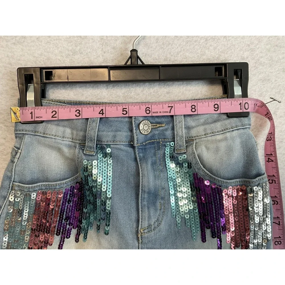 Justice Shorts Girls 7 Blue Denim Mini Mom Sequin Fringe Pockets Raw Hem Sparkle